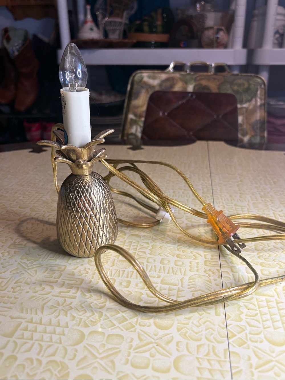 Vintage Brass Pineapple Table Lamp